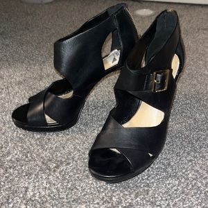 michael kors heels
